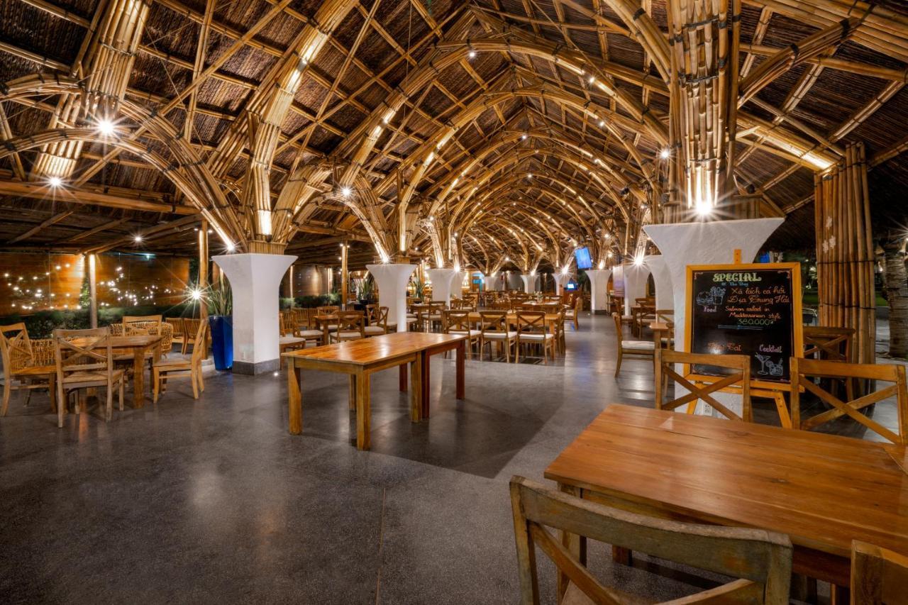 Stelia Beach Resort Tuy Hoa Exterior photo